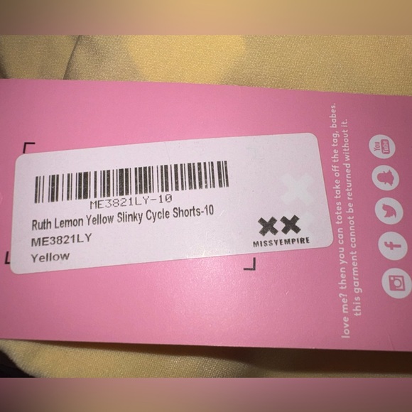 High-Waisted Yellow Slinky Cycle Shorts 🍋 - Picture 12 of 12